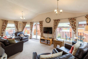 Hideaway Lodge